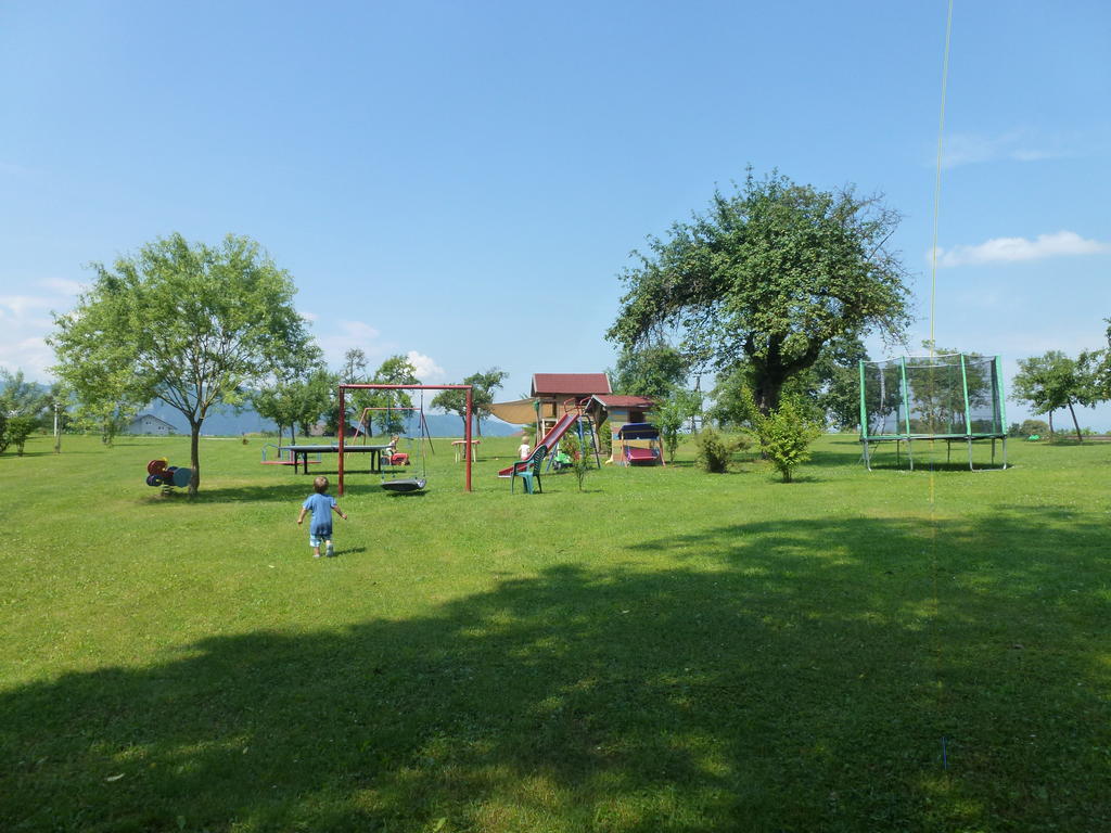 Appartement Landhaus Felsenkeller Sankt Kanzian am Klopeiner See Extérieur photo